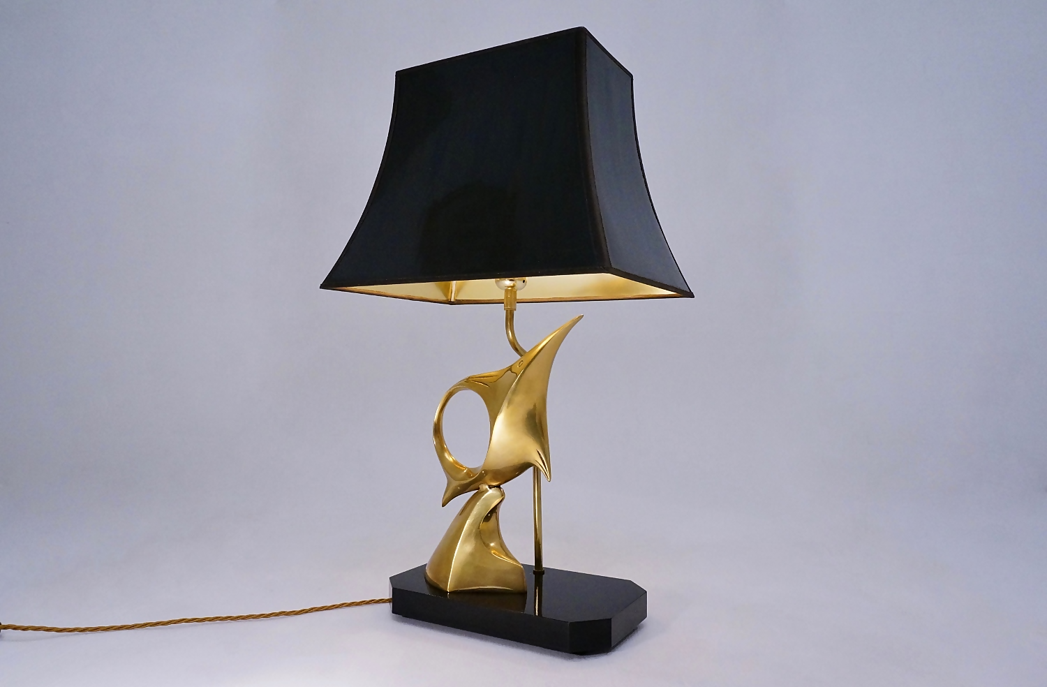 Franz Hagenauer Sculpture Brass Fish Table Lamp 1970 S Austrian In Franz Hagenauer Sculpture Brass Fish Table Lamp 1970 S Austrian In Vintage Lamps From Roomscape