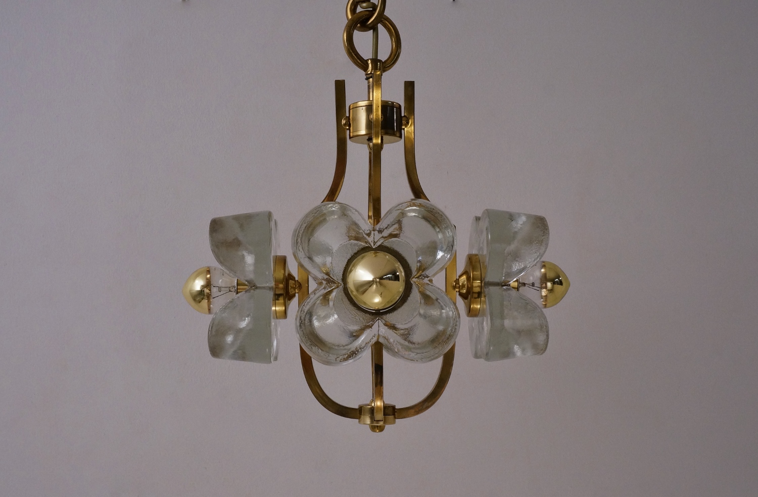 Kalmar Flower Chandelier Glass Brass 1965 Sische Lighting In Kalmar Flower Chandelier Glass Brass 1965 Sische Lighting In Vintage Chandeliers From Roomscape