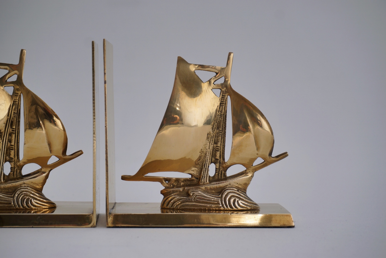 Sheesham Wood Polished Brass Marine Bookends Pair Each With Sailing Yacht 