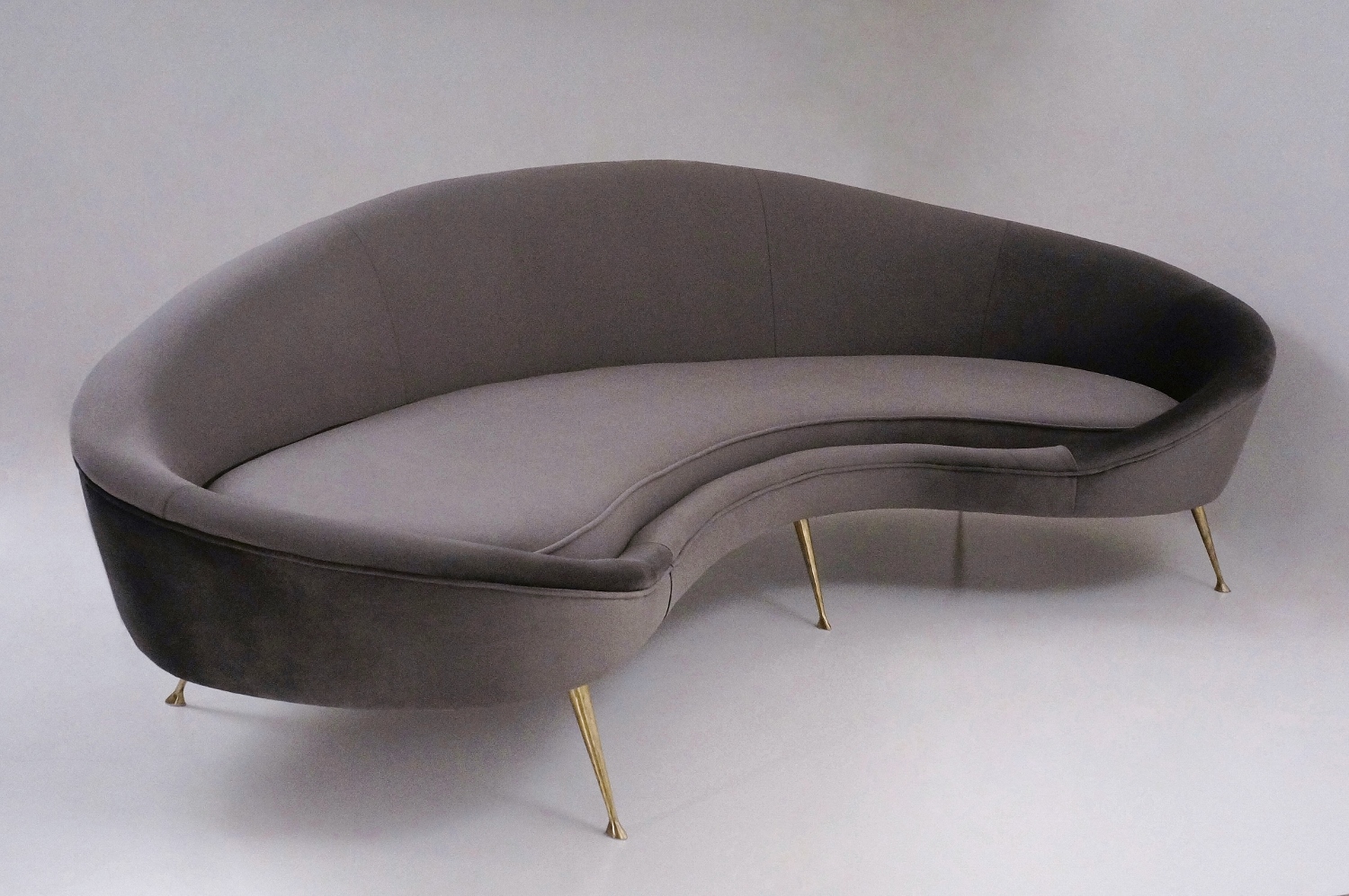 Kidney Shaped Sofa In Velvet Newly Made 1950 S Style Italian Kidney Shaped Sofa In Velvet Newly